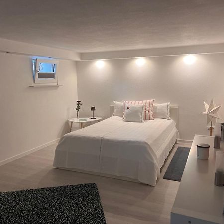 Charmante Einliegerwohnung, 3 Zimmer In Ruhiger Wohnlage, 60Qm, Mit Gemuetlicher Suedterrasse Marburg Esterno foto